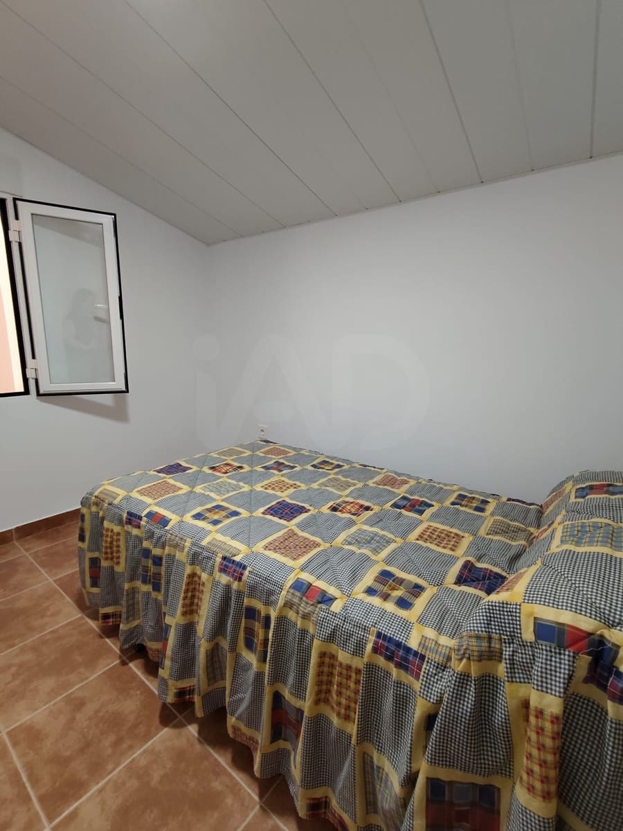 4 bedroom Apartment for sale in Zarzadilla de Totana with garage - € 85,000 (Ref: 10136567)