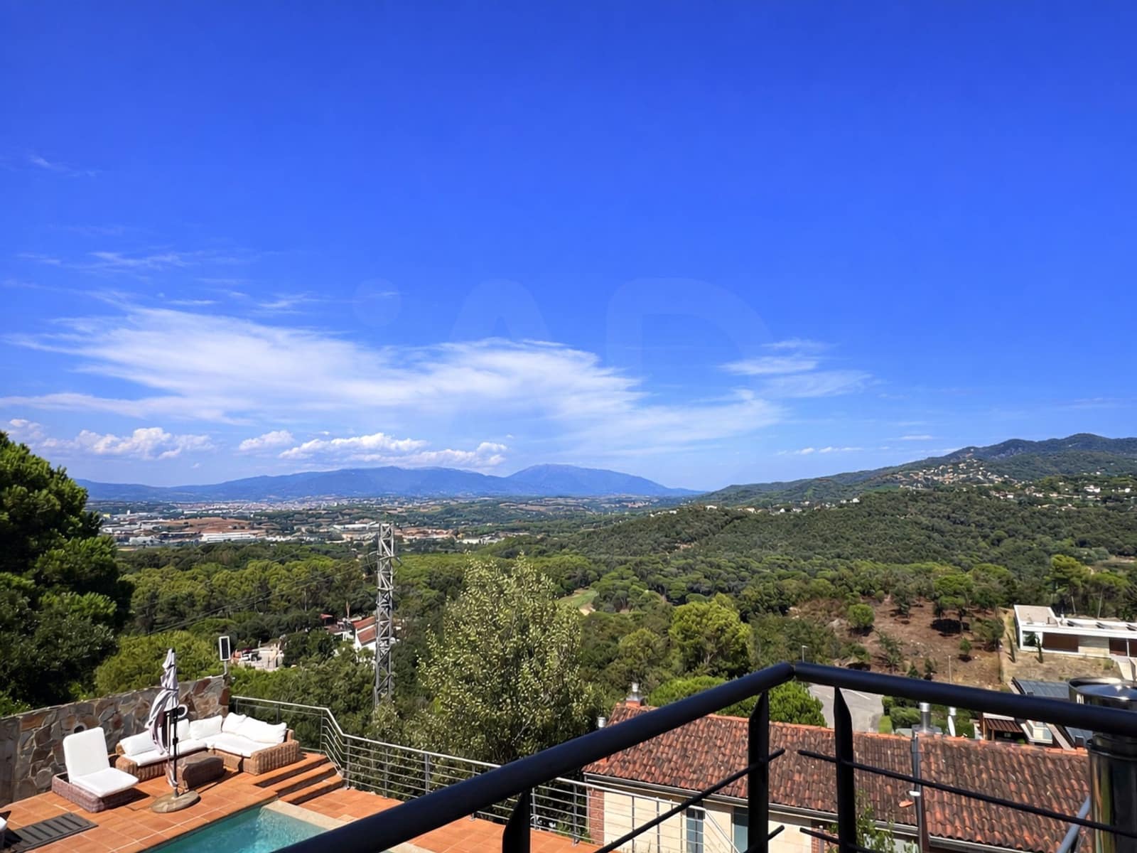 Apartamento de 4 habitaciones en Vallromanes en venta con piscina garaje - 725.000 € (Ref: 10136578)