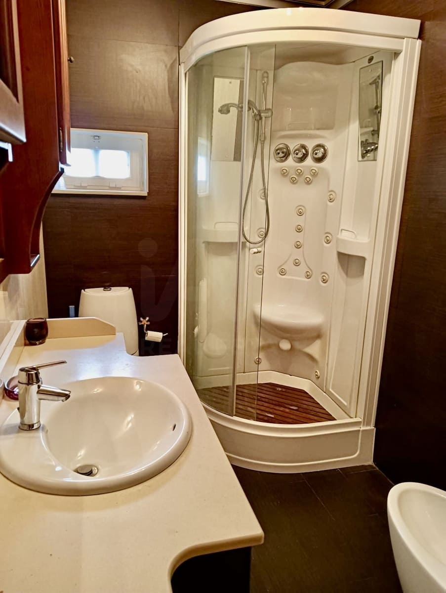 4 chambre Appartement à vendre à Soto de la Vega avec garage - 214 000 € (Ref: 10136580)