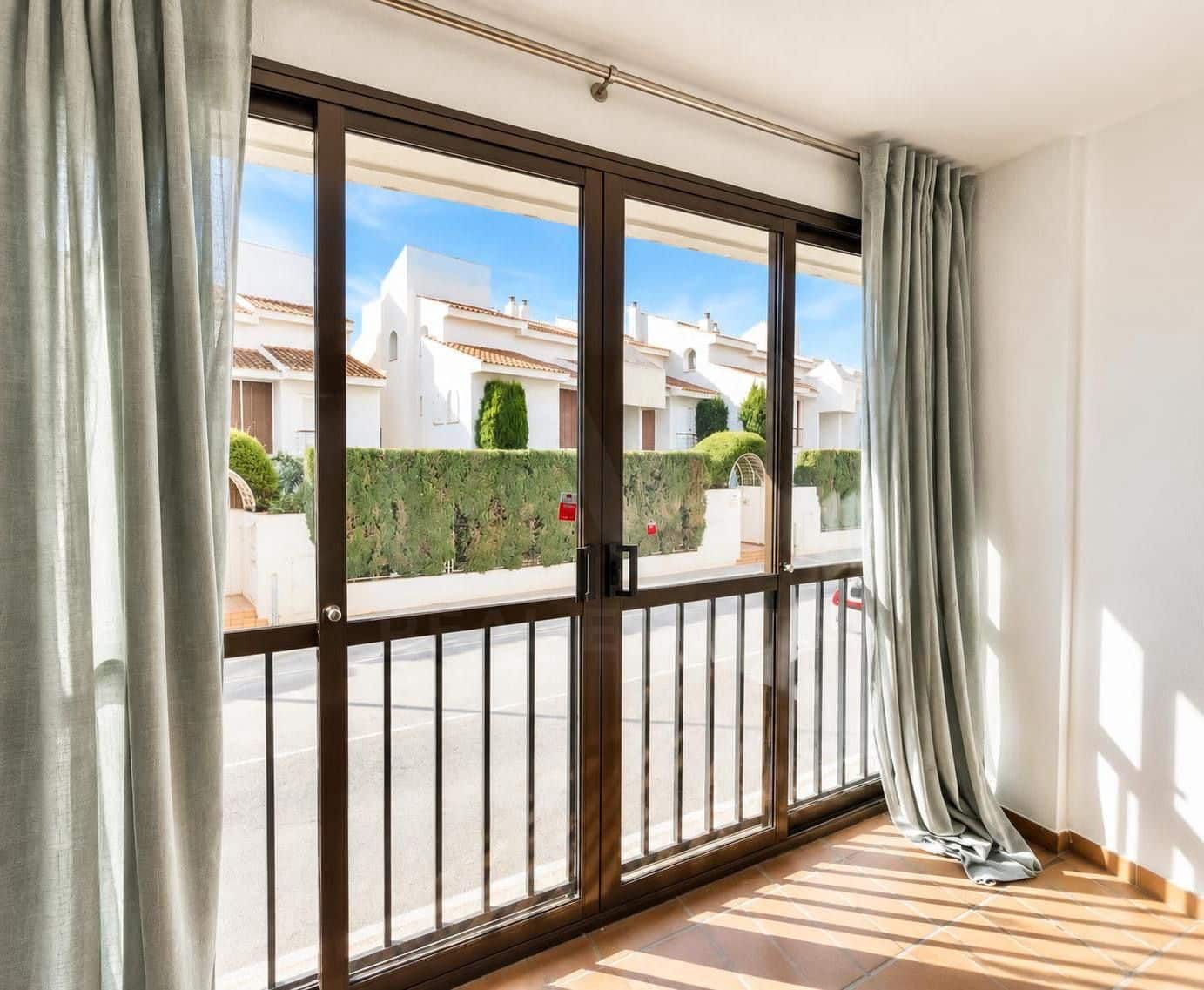 1 sovrum Lägenhet till salu i Altea - 175 000 € (Ref: 10139003)