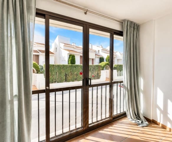 1 sovrum Lägenhet till salu i Altea - 175 000 € (Ref: 10139003)