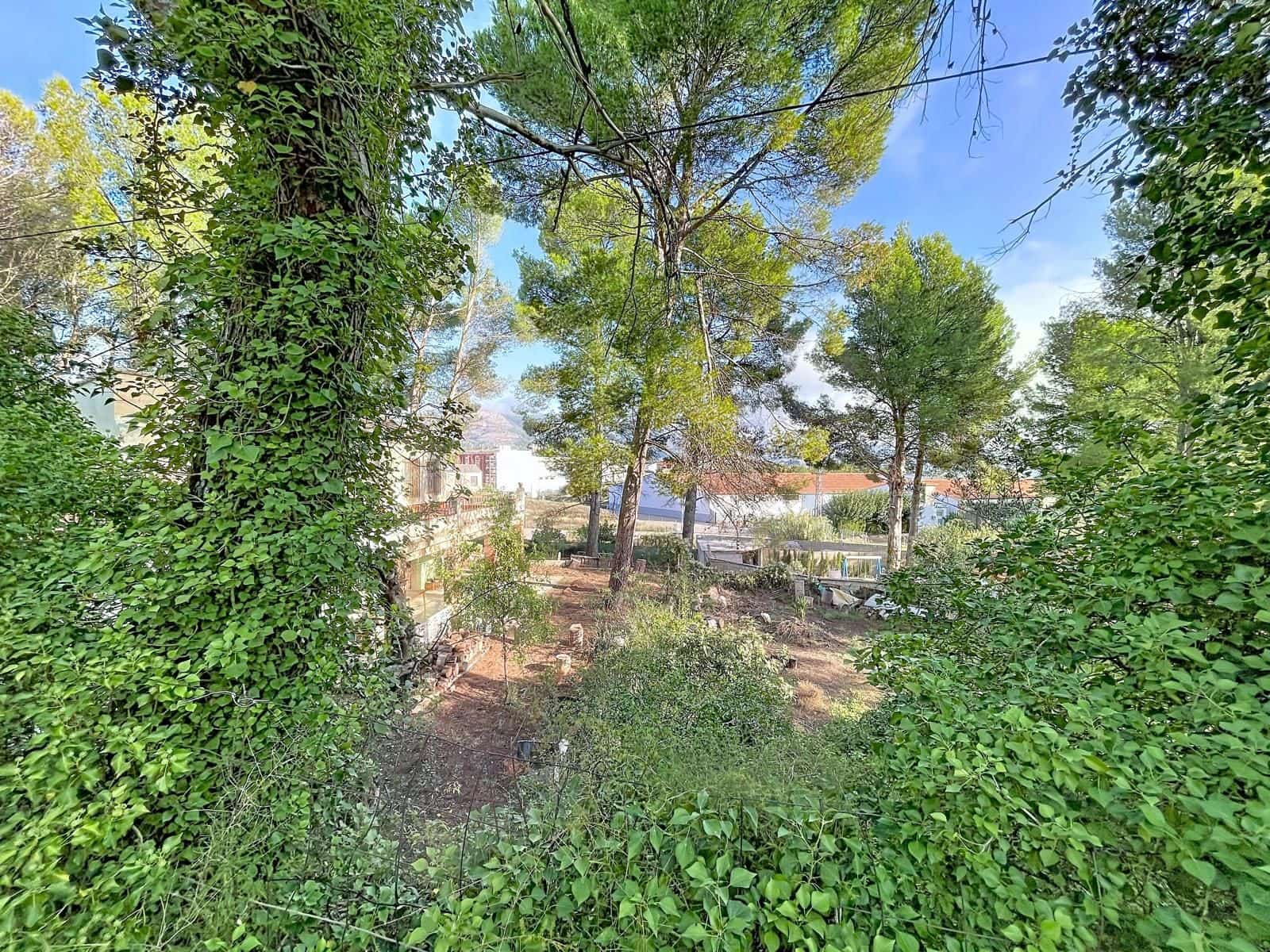 Działka budowlana na sprzedaż w Muro de Alcoy - 3 500 000 € (Ref: 10139004)