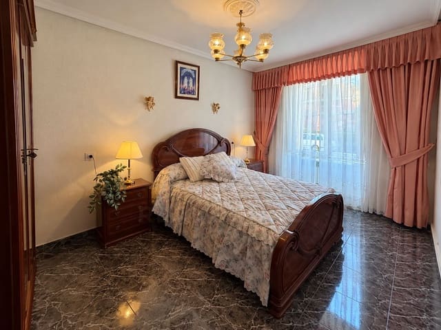 6 sypialnia Apartament na sprzedaż w Villanueva del Campo z garażem - 74 900 € (Ref: 10139005)