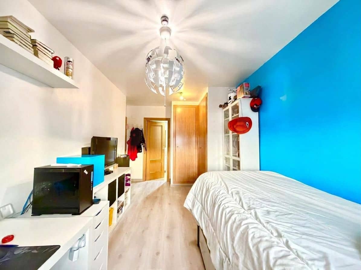 2 bedroom Apartment for sale in Oliva with garage - € 162,000 (Ref: 10139006)