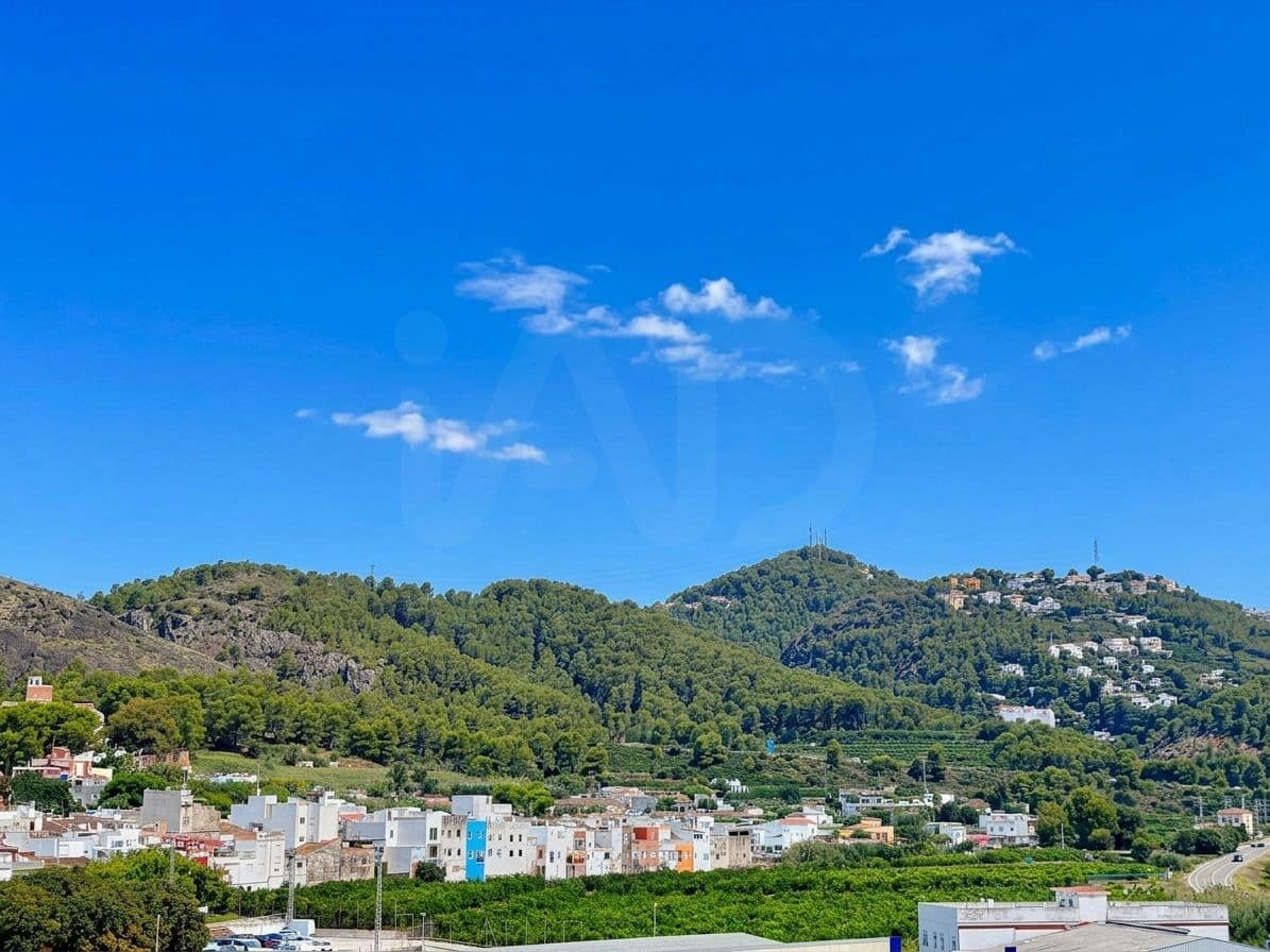 2 bedroom Apartment for sale in Oliva with garage - € 162,000 (Ref: 10139006)