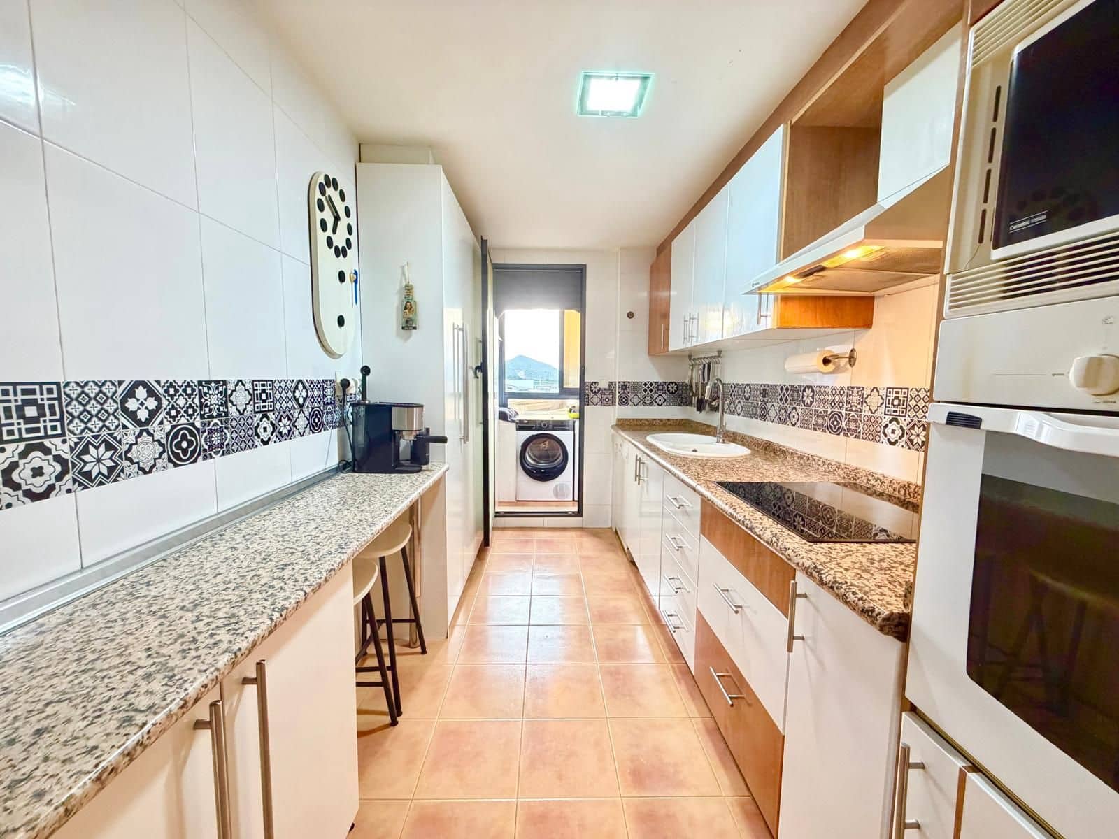 2 bedroom Apartment for sale in Oliva with garage - € 162,000 (Ref: 10139006)