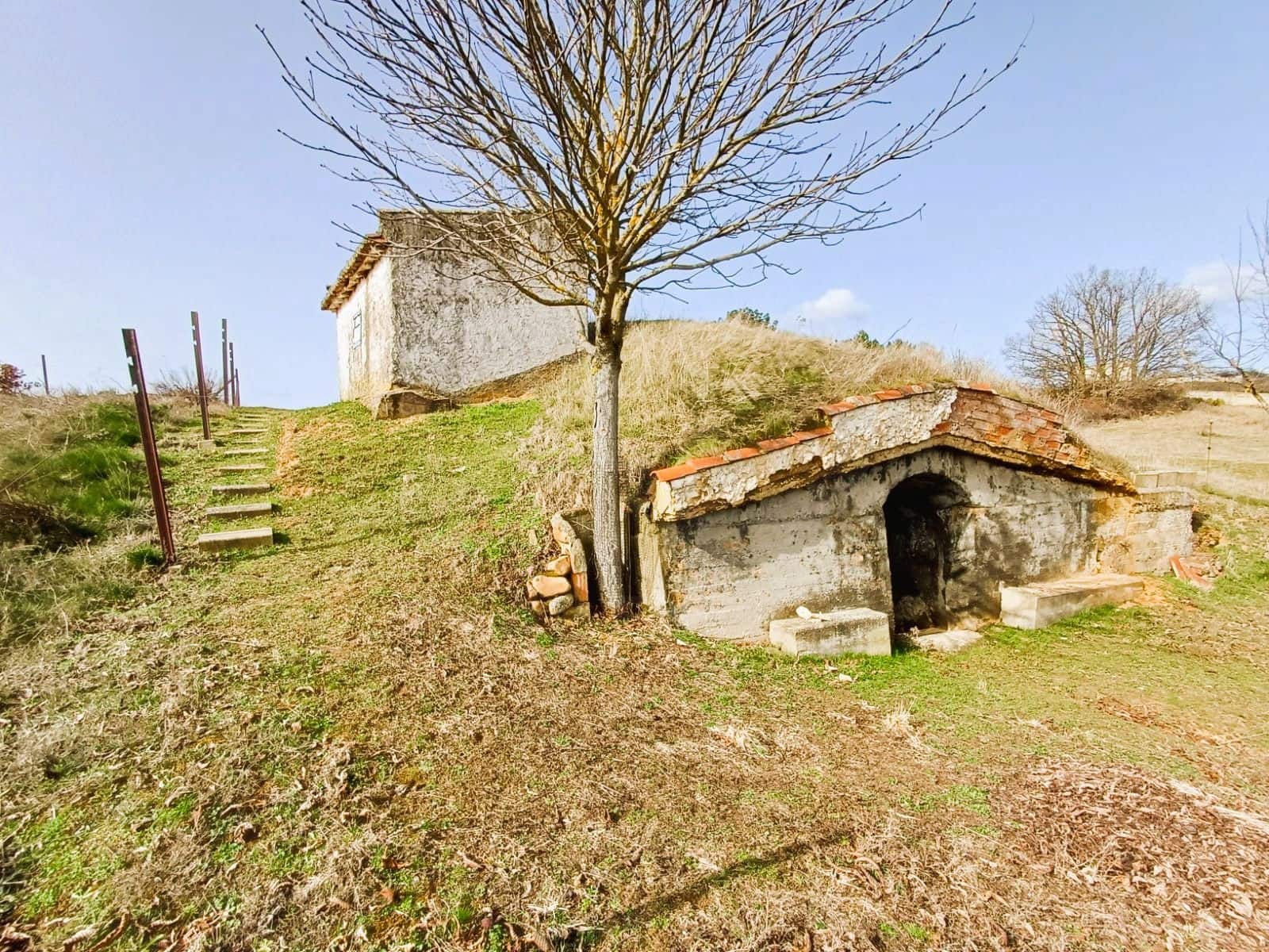 Rakentamaton maa myytävänä paikassa San Andres del Rabanedo - 19 000 € (Ref: 10139008)