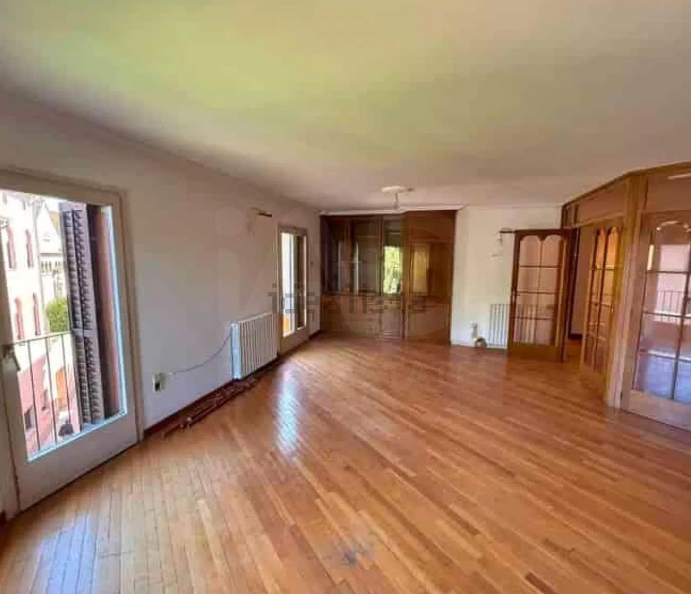 Apartment for sale in Vic - € 395,000 (Ref: 10139011)