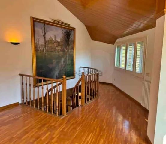 Appartement à vendre à Vic - 395 000 € (Ref: 10139011)