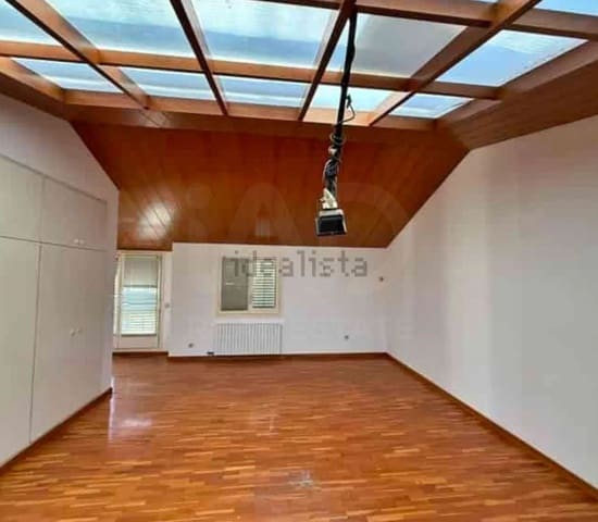 Appartement à vendre à Vic - 395 000 € (Ref: 10139011)
