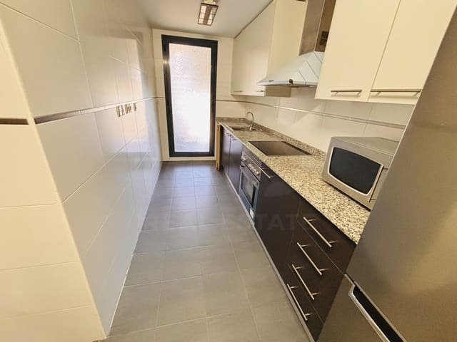4 sovrum Lägenhet att hyra i PAU, Alicante stad med pool garage - 2 600 € (Ref: 10139022)