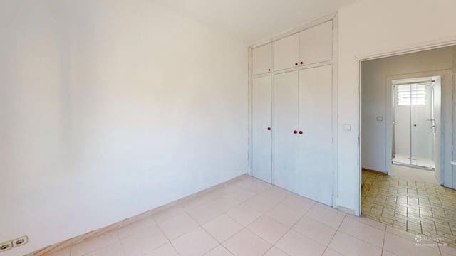 3 soveværelse Lejlighed til salg i Son Cladera, Palma de Mallorca - € 240.000 (Ref: 10139678)