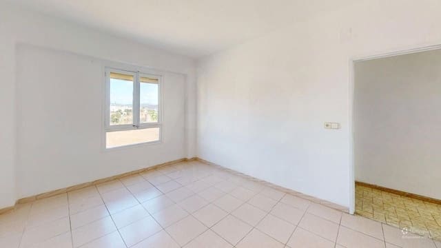 3 soveværelse Lejlighed til salg i Son Cladera, Palma de Mallorca - € 240.000 (Ref: 10139678)