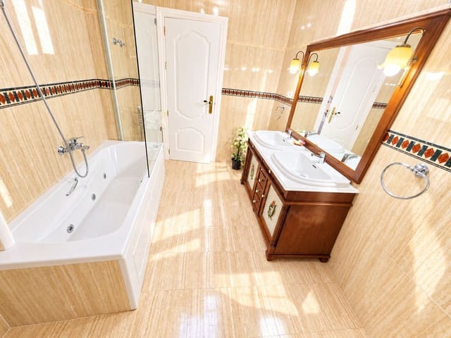 3 sypialnia Apartament na sprzedaż w Calasparra - 140 000 € (Ref: 10140358)