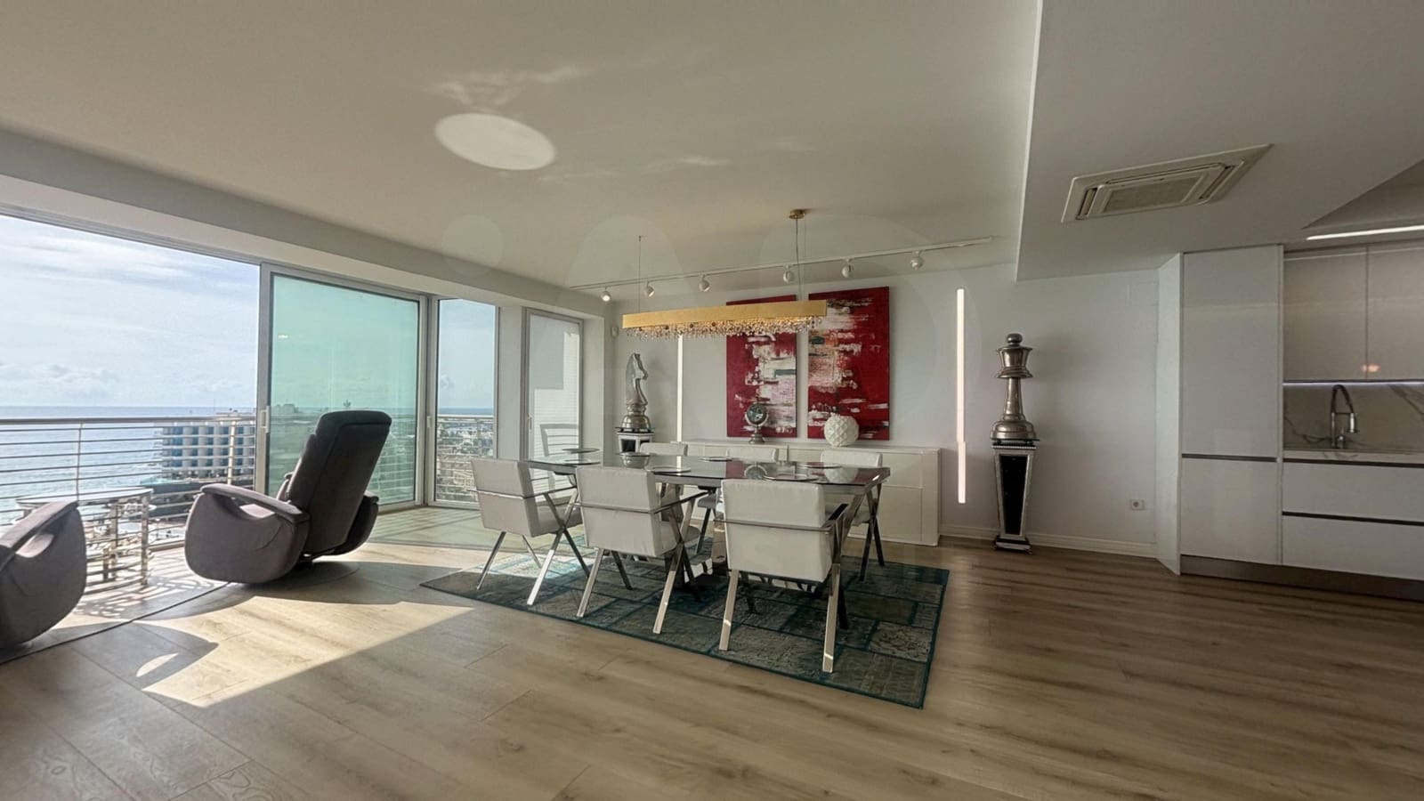 3 bedroom Penthouse for sale in Alicante / Alacant city - € 1,500,000 (Ref: 10141594)