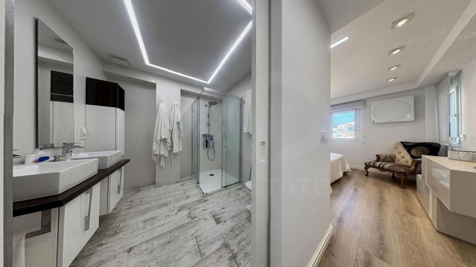 3 bedroom Penthouse for sale in Alicante / Alacant city - € 1,500,000 (Ref: 10141594)