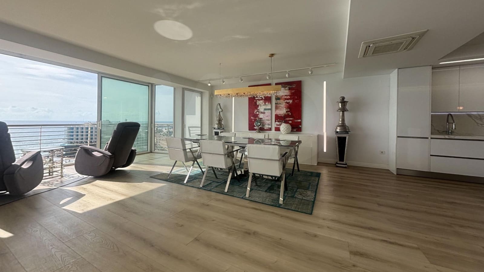 3 bedroom Penthouse for sale in Alicante / Alacant city - € 1,500,000 (Ref: 10141594)