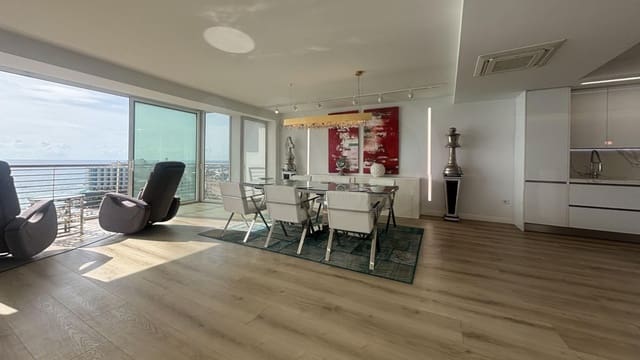 3 bedroom Penthouse for sale in Casco Antiguo - Sant Cruz - Ayuntamiento, Alicante / Alacant city - € 1,500,000 (Ref: 10141594)
