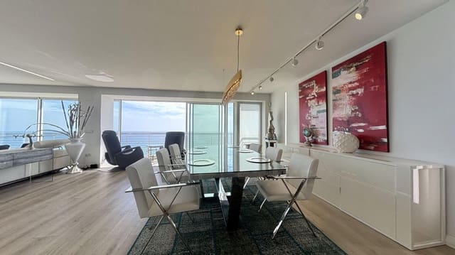 3 bedroom Penthouse for sale in Casco Antiguo - Sant Cruz - Ayuntamiento, Alicante / Alacant city - € 1,500,000 (Ref: 10141594)