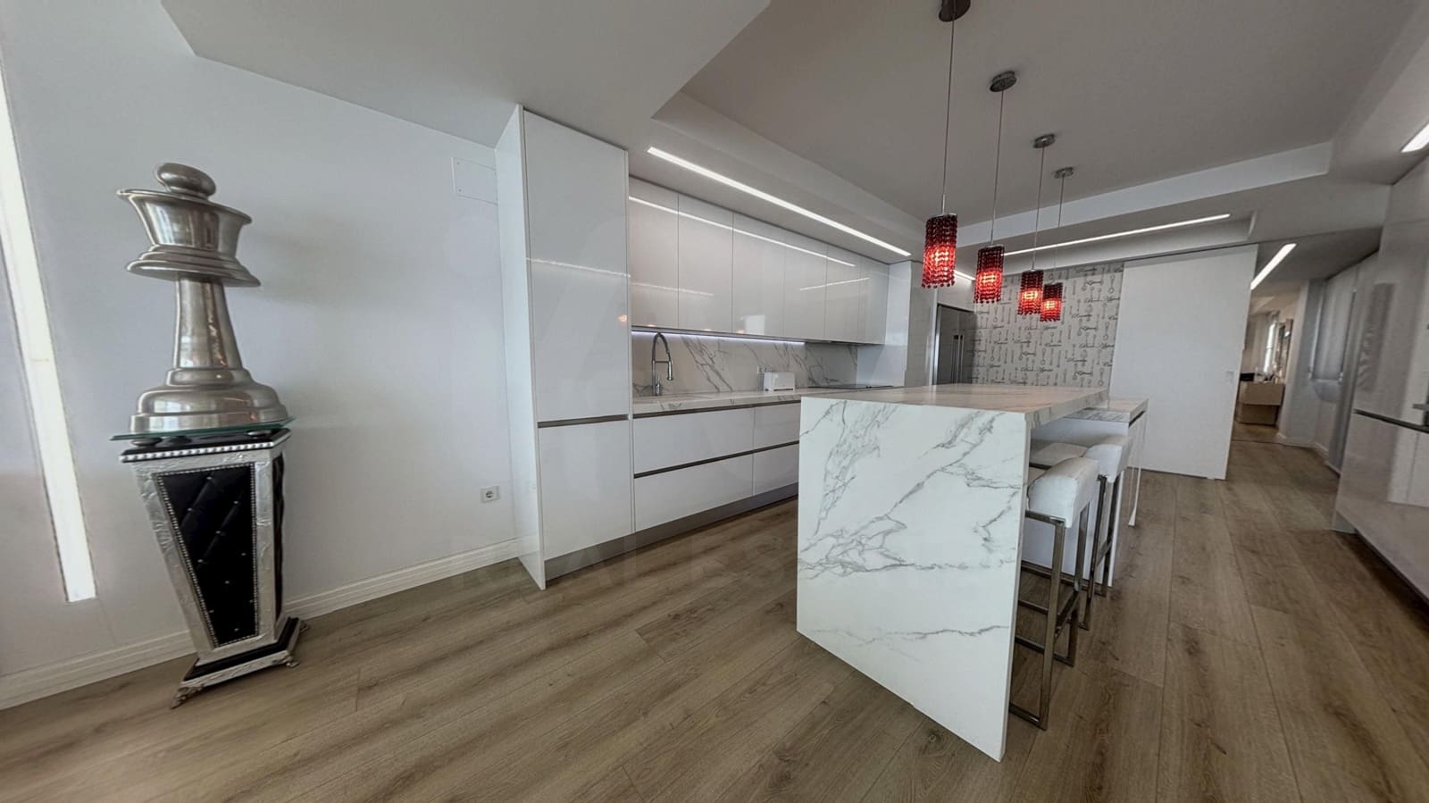 3 bedroom Penthouse for sale in Alicante / Alacant city - € 1,500,000 (Ref: 10141594)