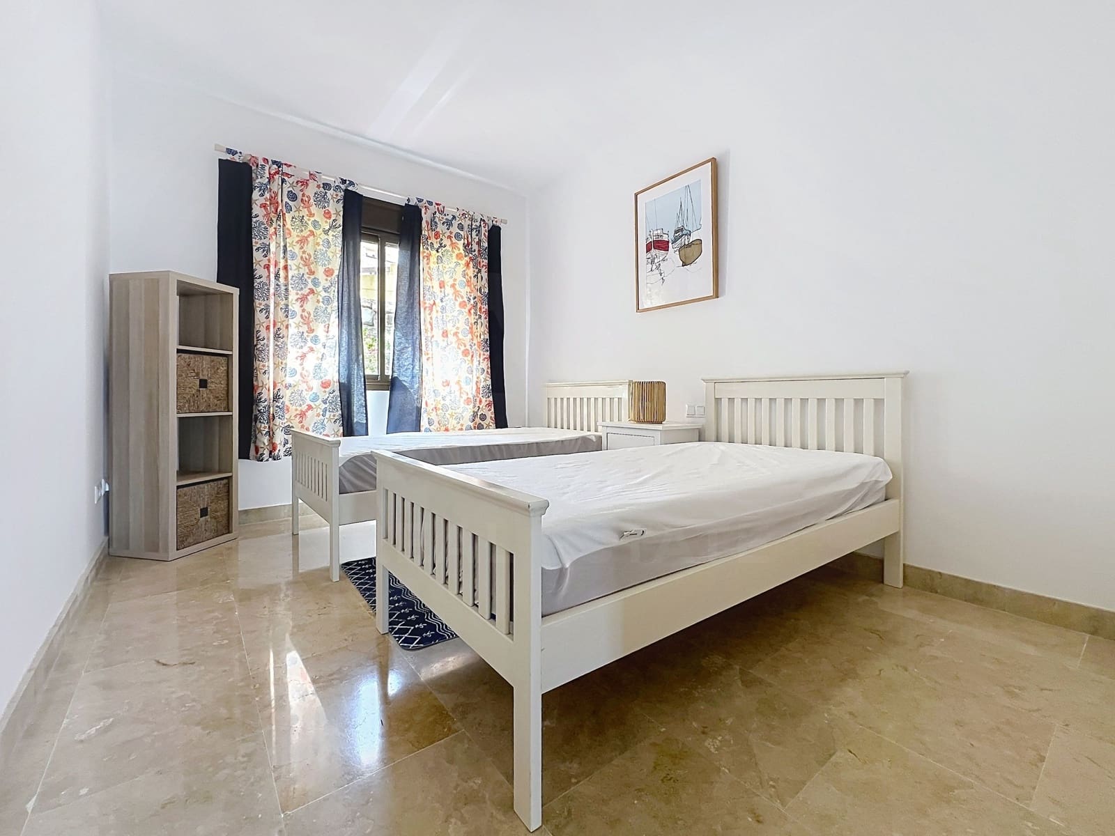 2 bedroom Apartment for rent in Manilva with pool garage - € 1,450 (Ref: 10141598)
