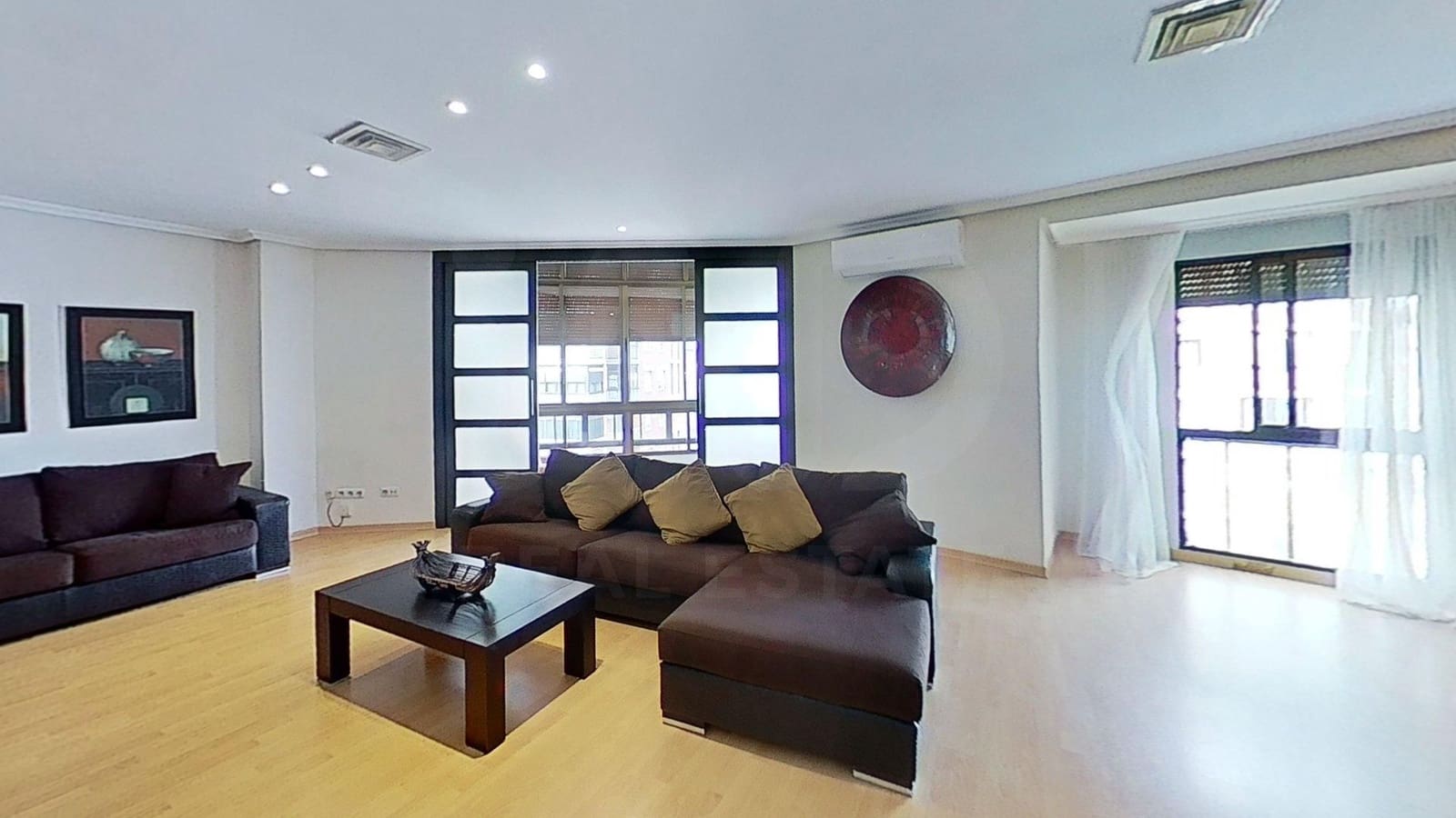 3 quarto Apartamento para arrendar em Alicante cidade - 1 900 € (Ref: 10141601)