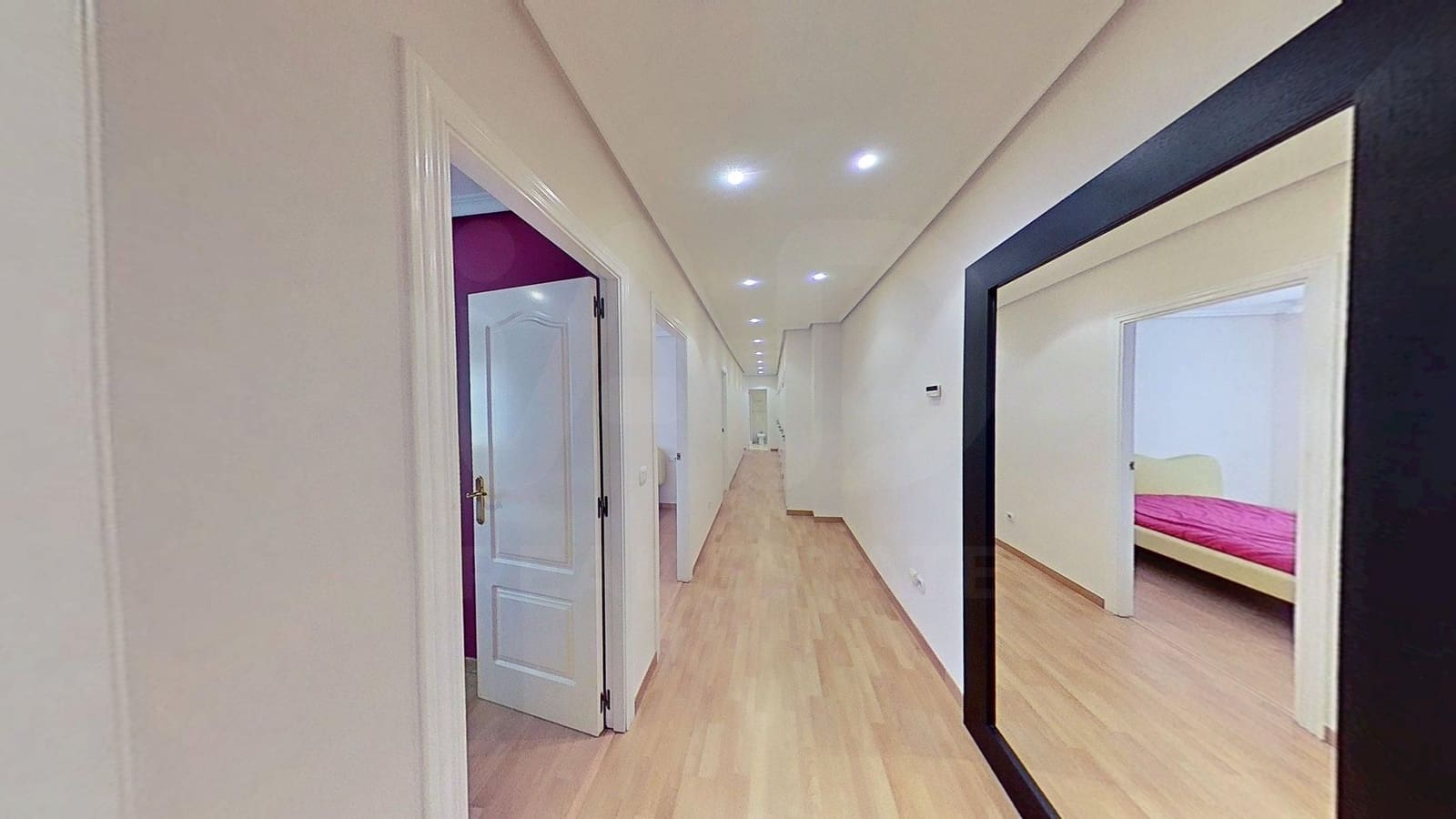 3 quarto Apartamento para arrendar em Alicante cidade - 1 900 € (Ref: 10141601)