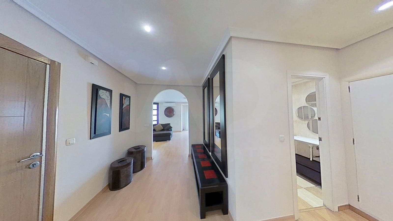 3 quarto Apartamento para arrendar em Alicante cidade - 1 900 € (Ref: 10141601)