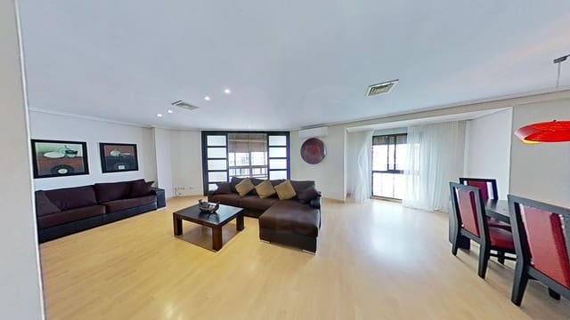 3 camera da letto Appartamento da affittare in Barrio del Centro, Alicante città - 1.900 € (Rif: 10141601)