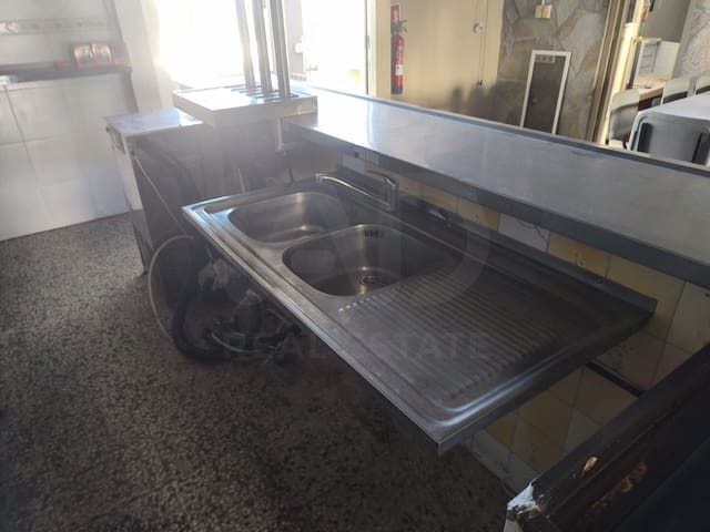 Commercial for rent in La Bisbal del Penedès - € 450 (Ref: 10145064)