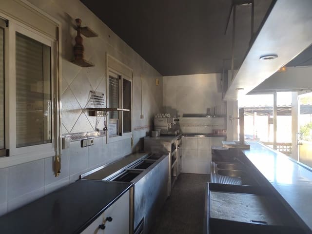 Commercial for rent in La Bisbal del Penedès - € 450 (Ref: 10145064)