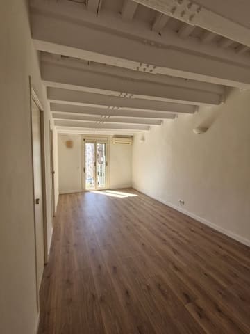 1 chambre Appartement à vendre à El Raval, Barcelone ville - 239 000 € (Ref: 10145207)