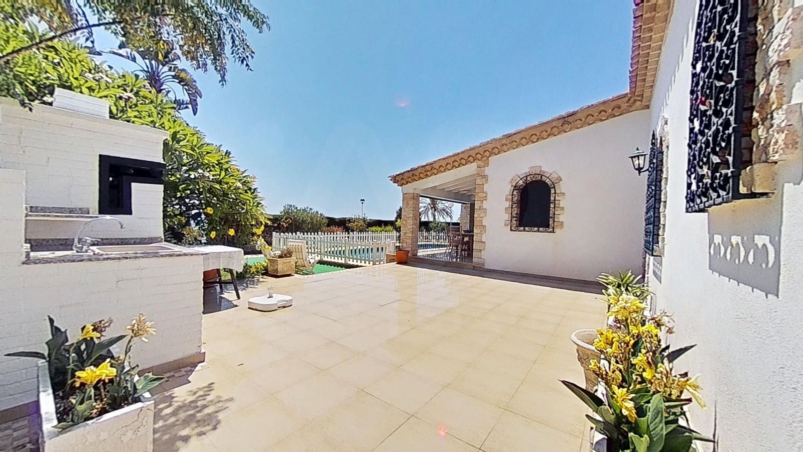 5 sypialnia Willa na sprzedaż w Santa Pola z basenem garażem - 3 500 000 € (Ref: 10145208)