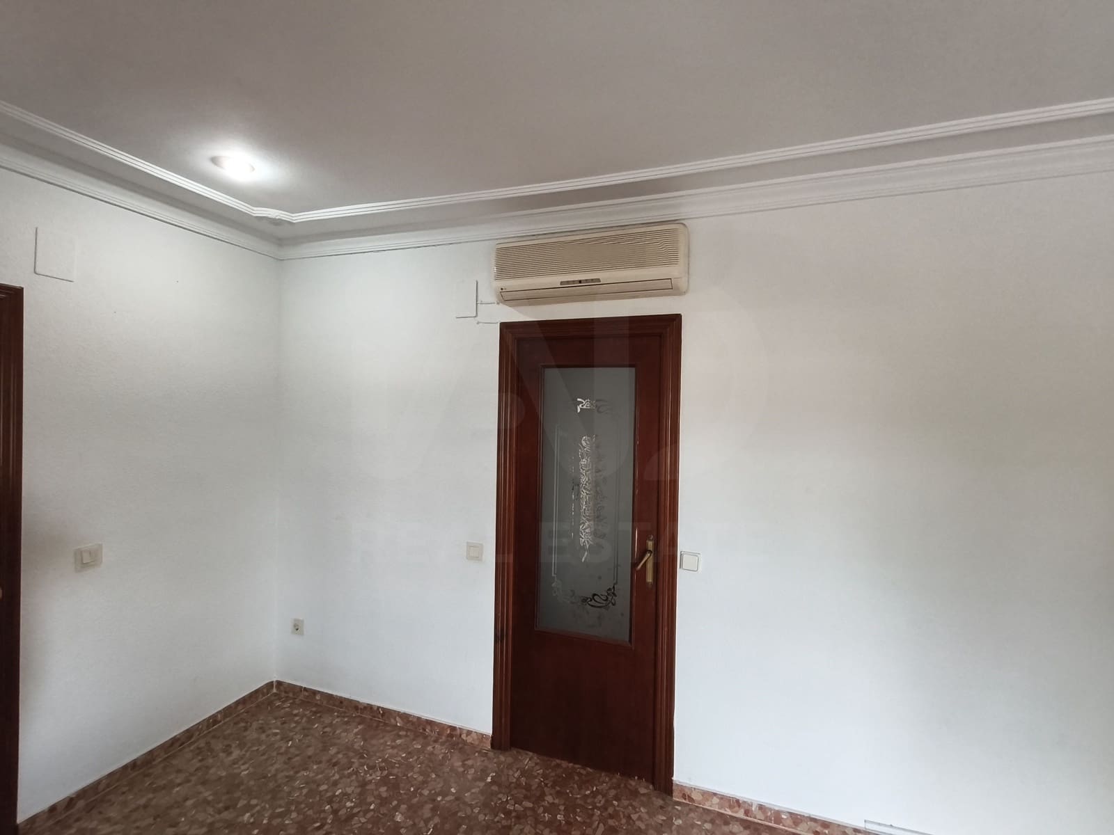 Adosado de 3 habitaciones en Lucena en venta - 169.100 € (Ref: 10145681)