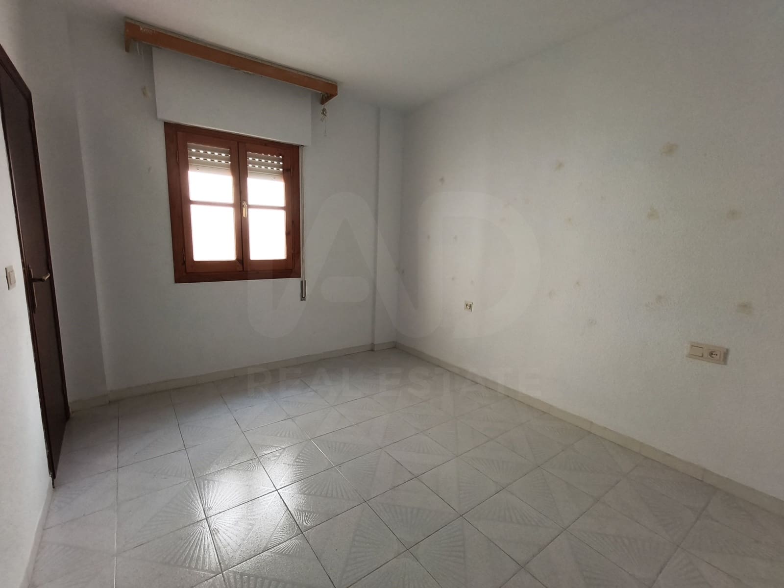 Adosado de 3 habitaciones en Lucena en venta - 169.100 € (Ref: 10145681)