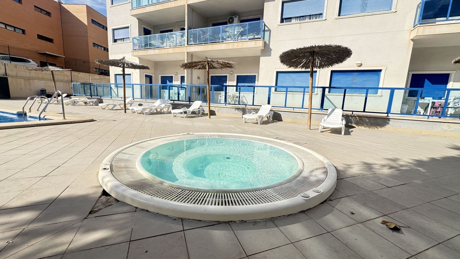 1 quarto Apartamento para venda em Alicante cidade com piscina garagem - 175 000 € (Ref: 10145686)
