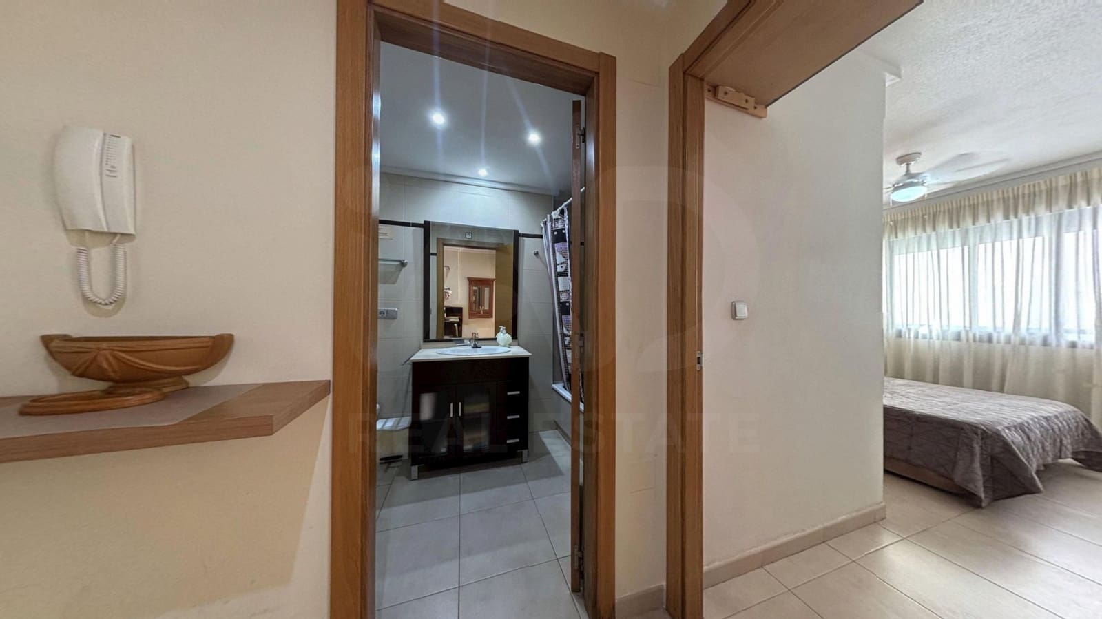 1 quarto Apartamento para venda em Alicante cidade com piscina garagem - 175 000 € (Ref: 10145686)