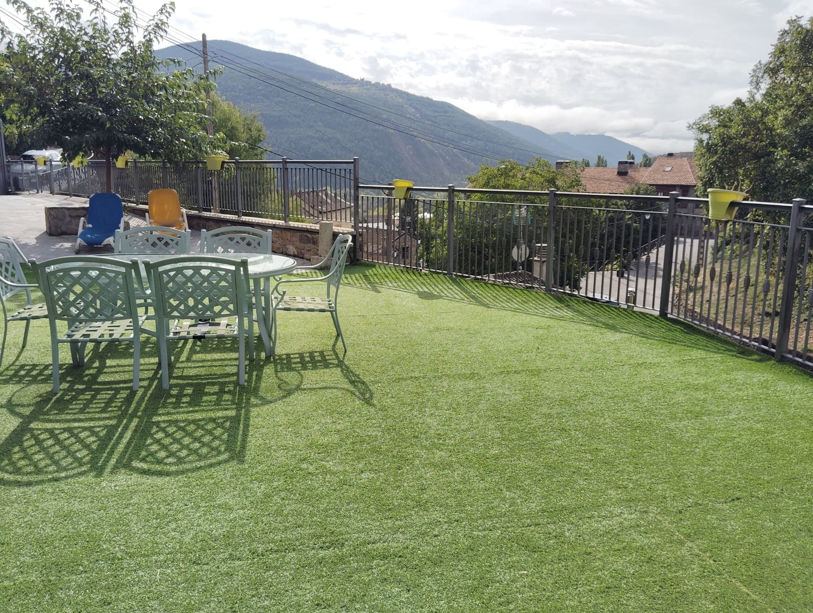 5 bedroom Townhouse for sale in Castiello de Jaca with garage - € 795,000 (Ref: 10145688)