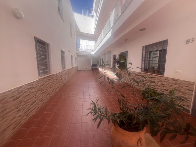2 quarto Apartamento para venda em Barbate com piscina - 172 000 € (Ref: 10145689)