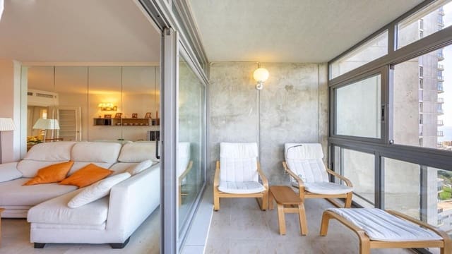 Apartamento de 2 habitaciones en Benidorm en alquiler con piscina garaje - 1.400 € (Ref: 10145691)