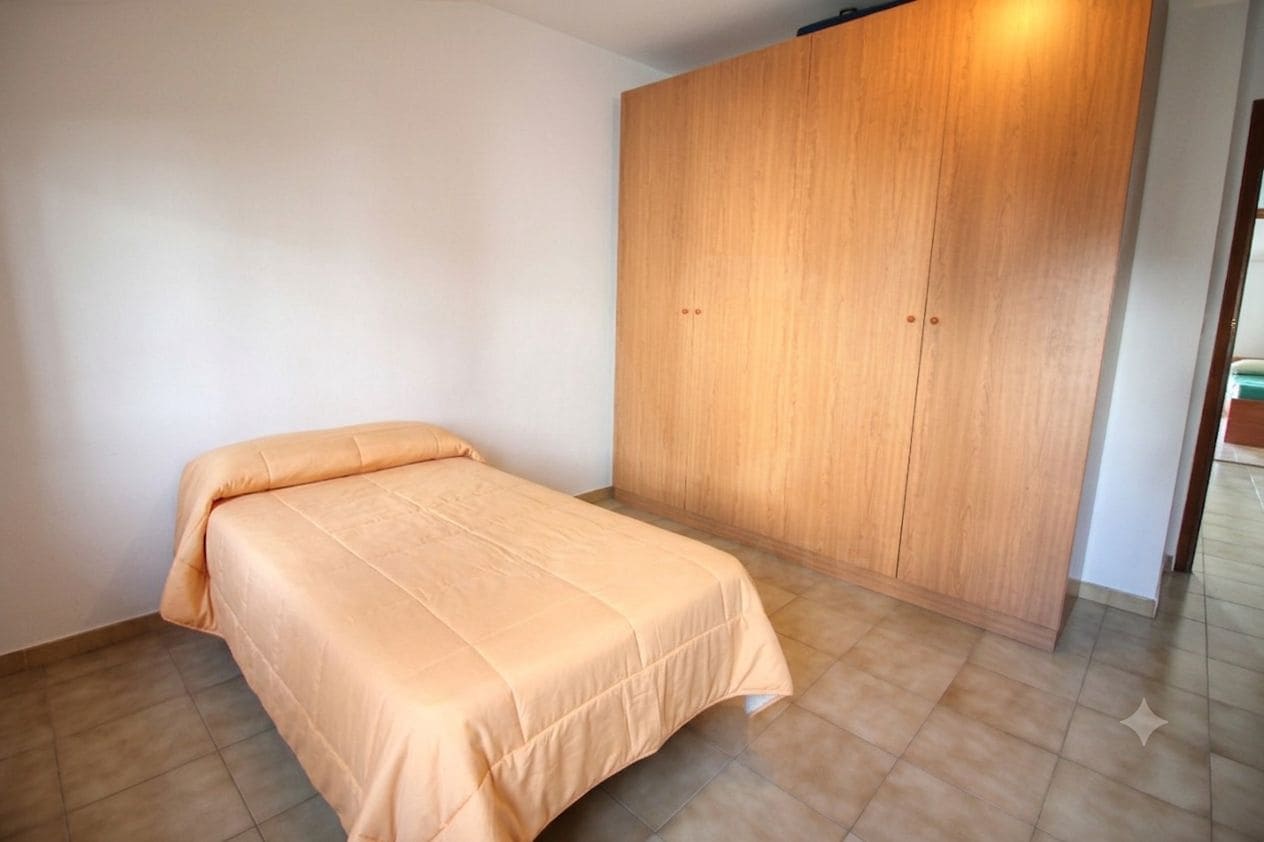 Hus till salu i Oliva - 220 000 € (Ref: 10145693)