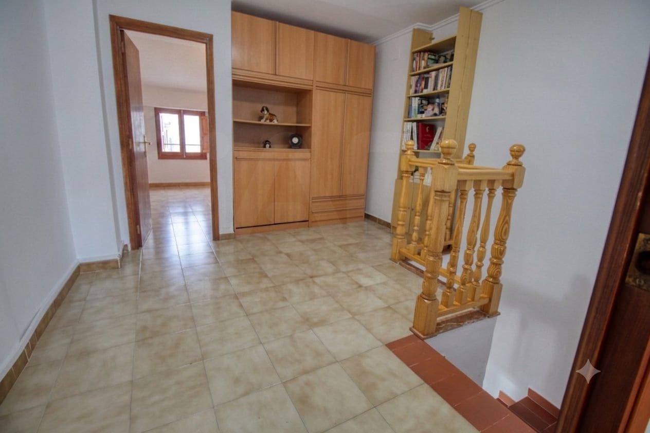 Hus till salu i Oliva - 220 000 € (Ref: 10145693)