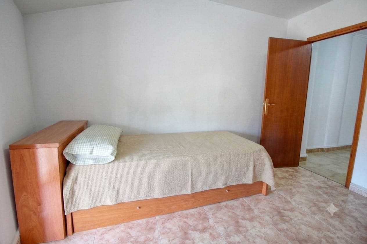 Hus till salu i Oliva - 220 000 € (Ref: 10145693)
