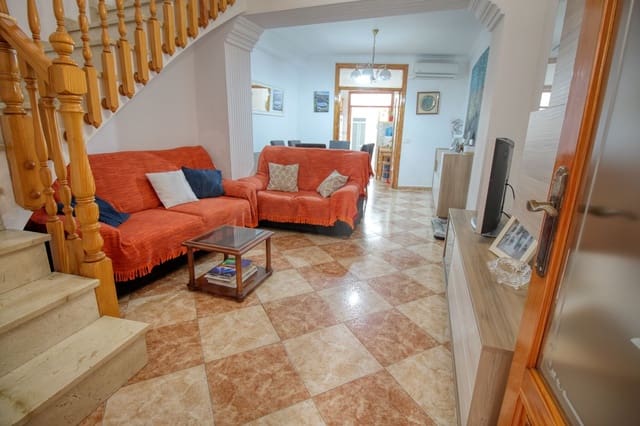 Hus till salu i Oliva Pueblo, Oliva - 220 000 € (Ref: 10145693)