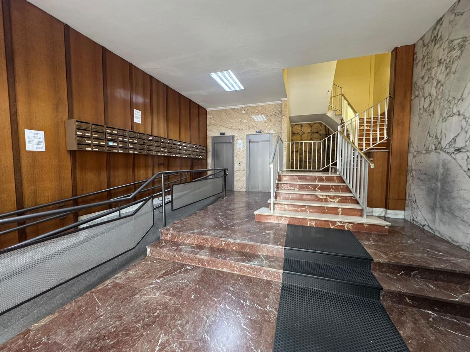 Komercyjne na sprzedaż w Talavera de la Reina - 110 890 € (Ref: 10147945)