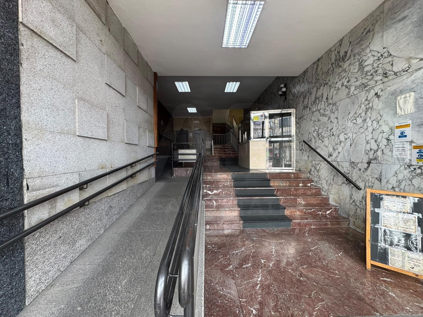 Komercyjne na sprzedaż w Talavera de la Reina - 110 890 € (Ref: 10147945)