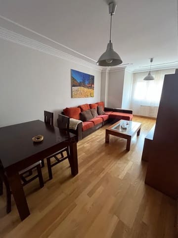 3 slaapkamer Appartement te huur in León stad met garage - € 700 (Ref: 10147946)
