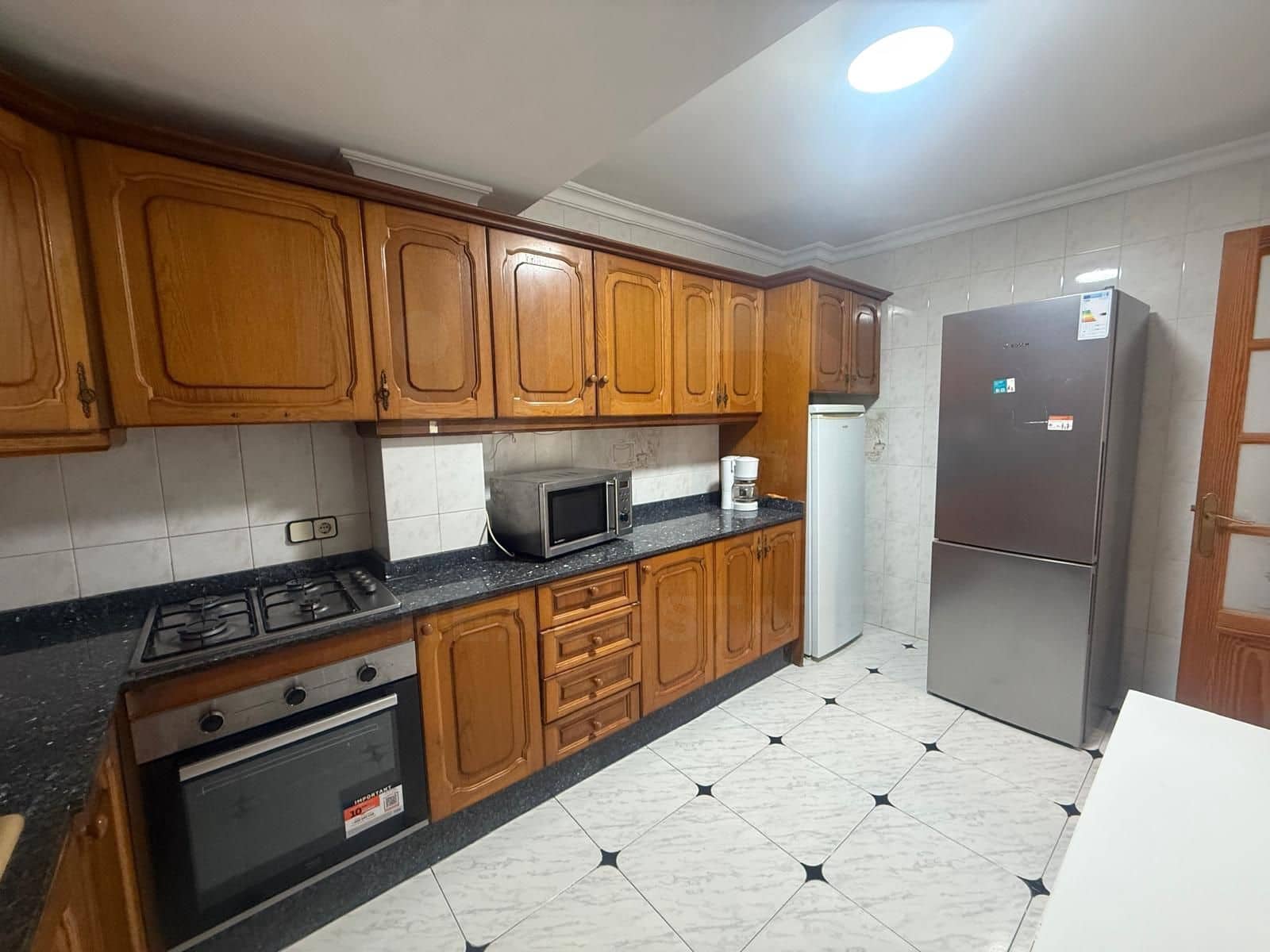 4 soveværelse Byhus til salg i Palma de Mallorca med garage - € 850.000 (Ref: 10148028)