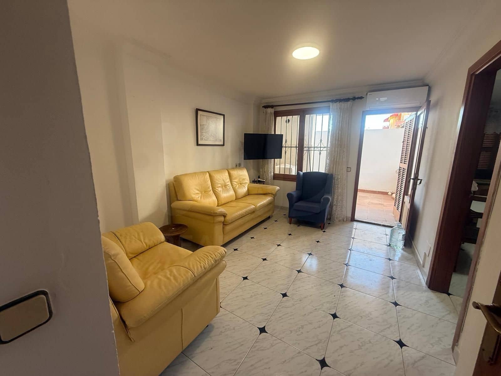 4 soveværelse Byhus til salg i Palma de Mallorca med garage - € 850.000 (Ref: 10148028)