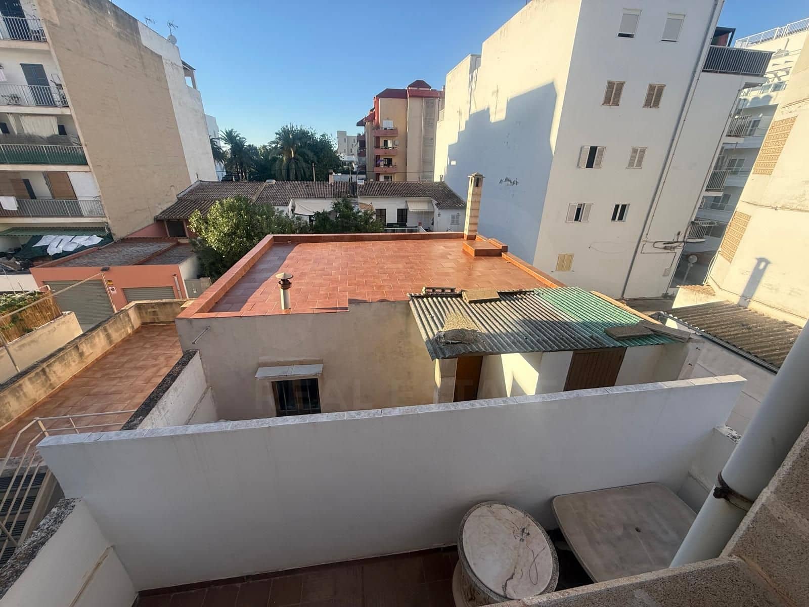 4 soveværelse Byhus til salg i Palma de Mallorca med garage - € 850.000 (Ref: 10148028)